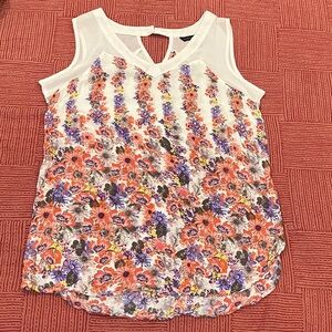 Wm’s large - Maison Coupé Floral Sleeveless Top - Multicolor